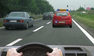 Slika uz pitanje: U situaciji prikazanoj na slici