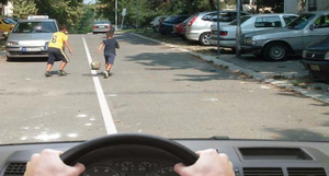 Slika uz pitanje: U situaciji prikazanoj na slici