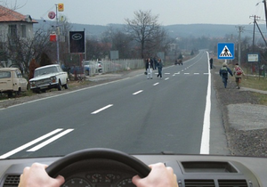 Slika uz pitanje: U situaciji prikazanoj na slici dužni ste