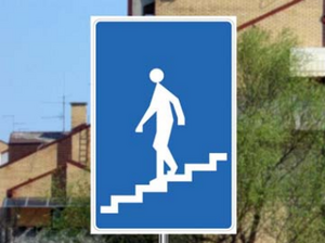 Slika uz pitanje: Saobraćajni znak prikazan na slici označava